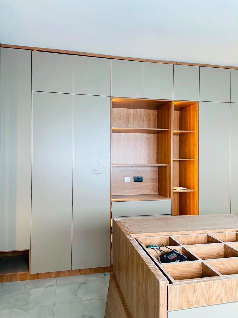Built In Cabinets